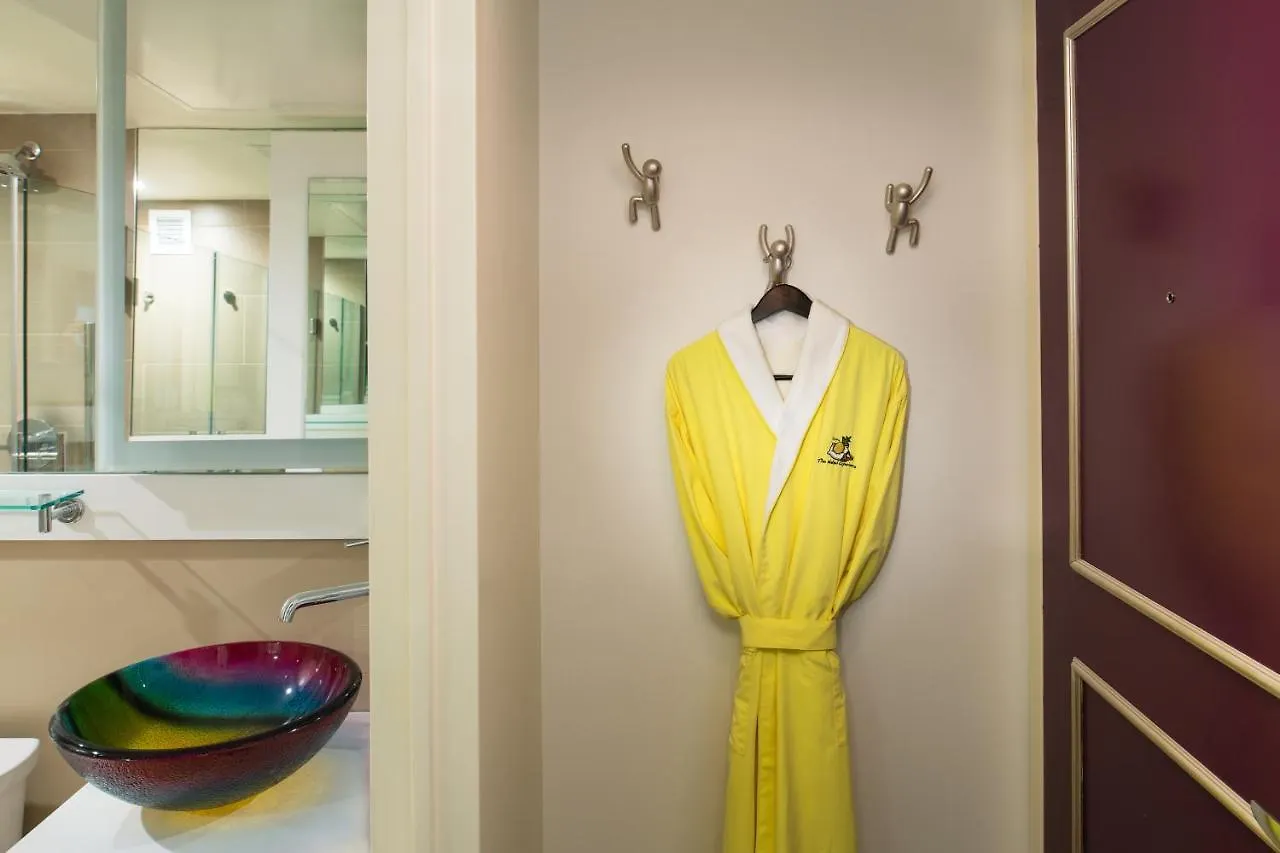Staypineapple, An Artful Hotel, Midtown New York United States