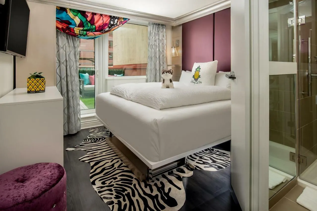 Hotel Staypineapple, An Artful Hotel, Midtown New York